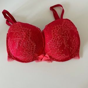 Victorias Secret push up bra